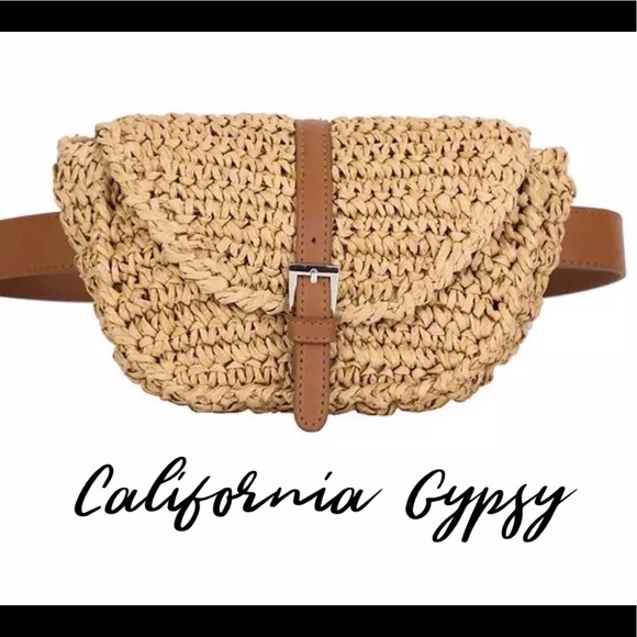 Bohemian woven raffia fanny pack bag - Picture 2 of 5